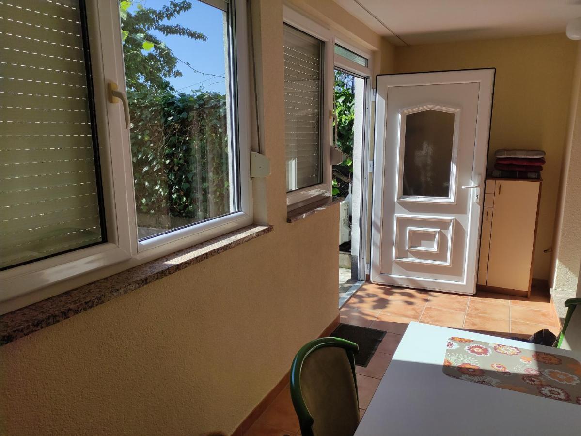 Valenta Apartment *